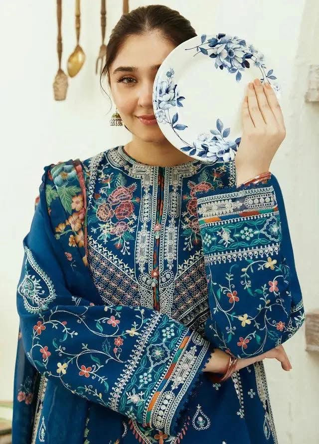 Sajjal Embroidered 3pcs