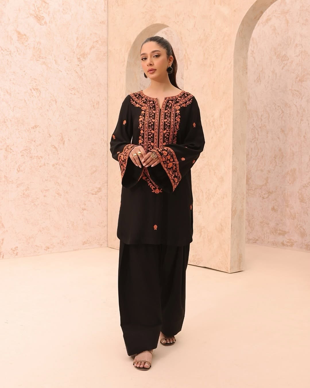 Ghazal Embroidered 2pc