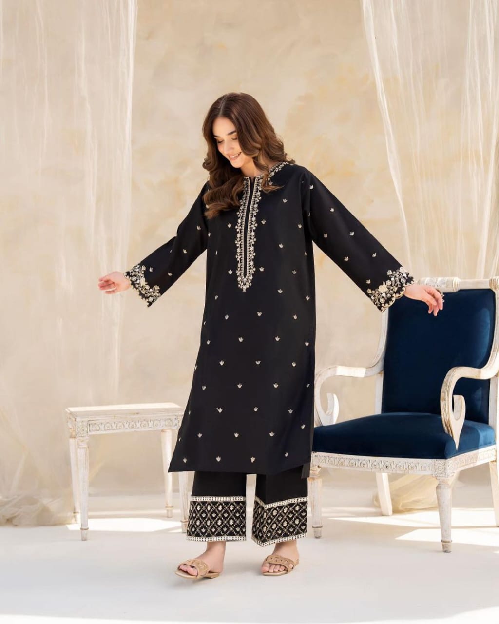 hoor Black 2pc