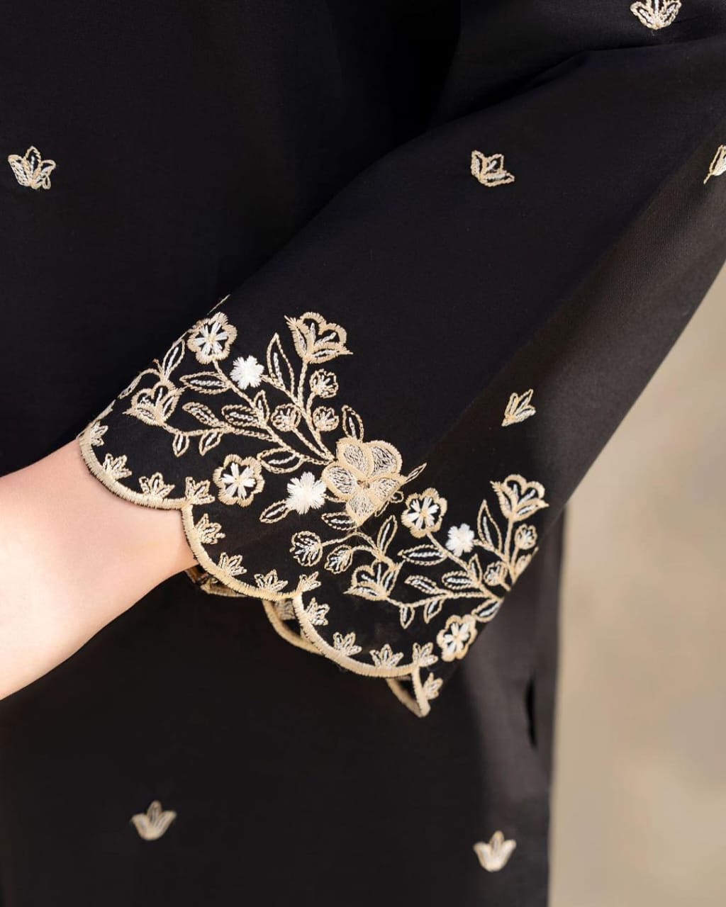 hoor Black 2pc