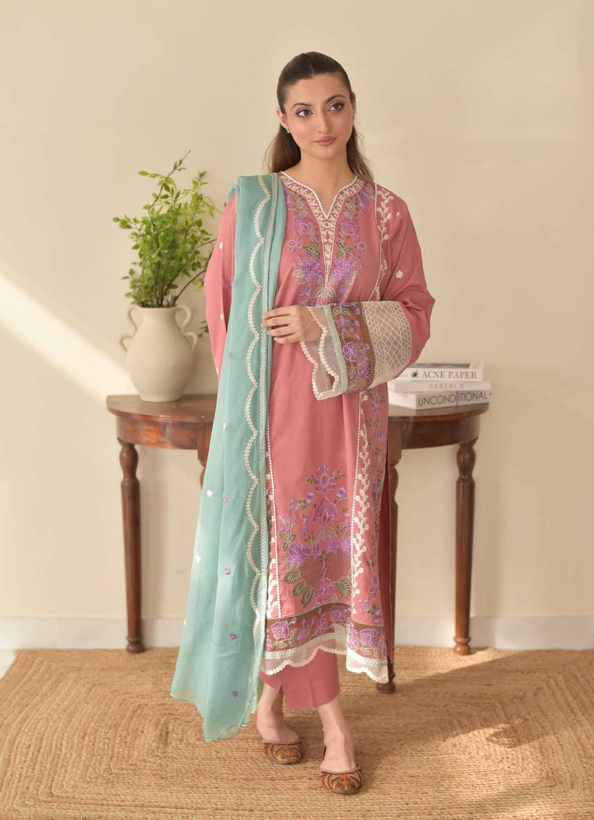 Pink Valentina embroidered 3pcs