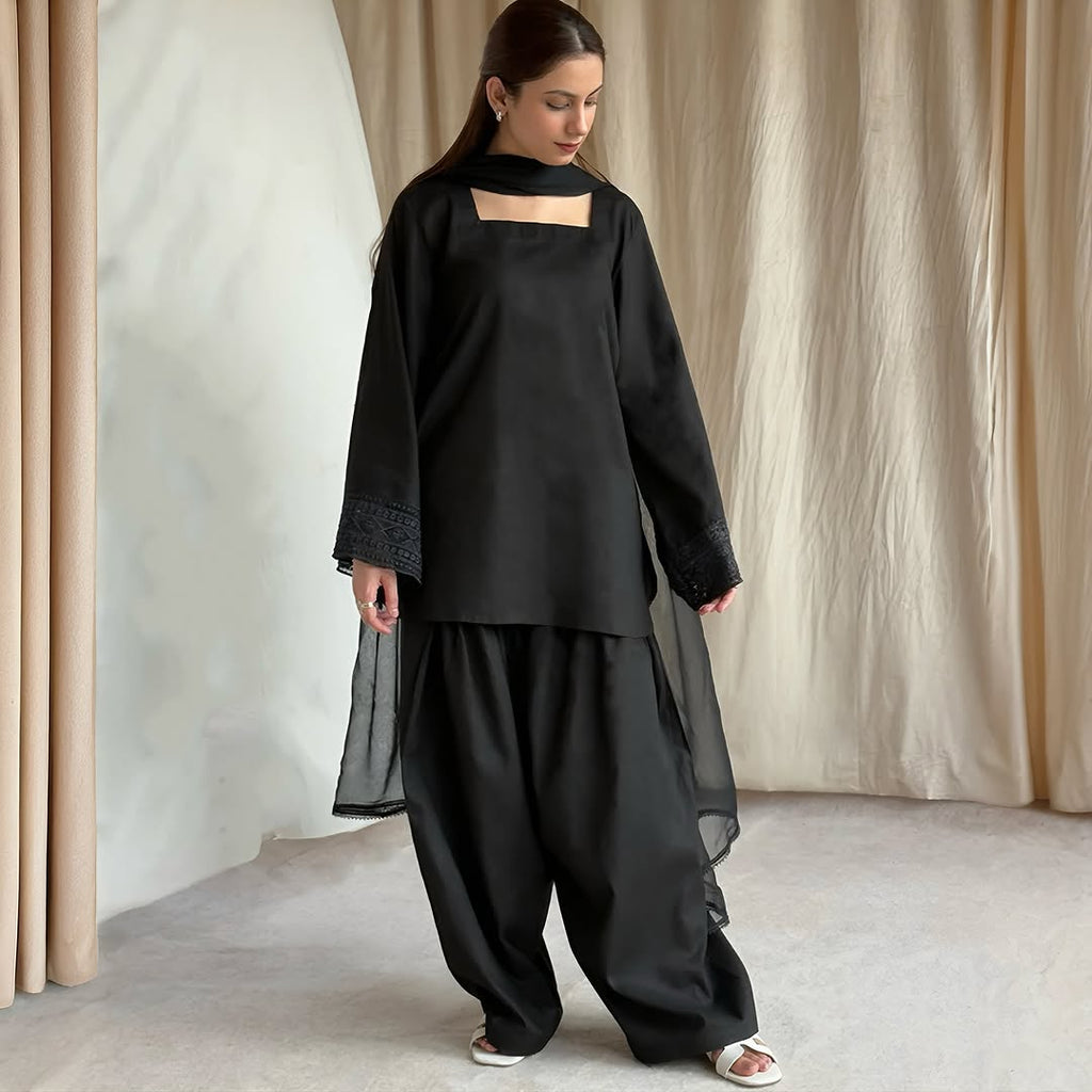 Farshi shalwar Black 3pcs